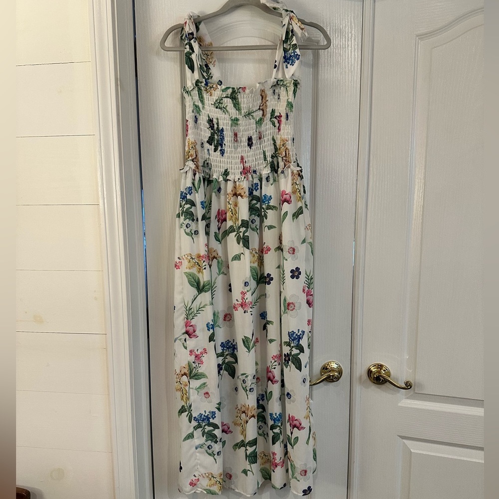 Garden Dreams Smocked Dress, Midi length, size medium, floral